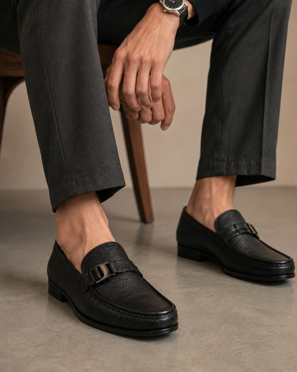 Salvatore Ferragamo Men's 11 Black Pebbled Leather Horsebit Loafers Made Italy